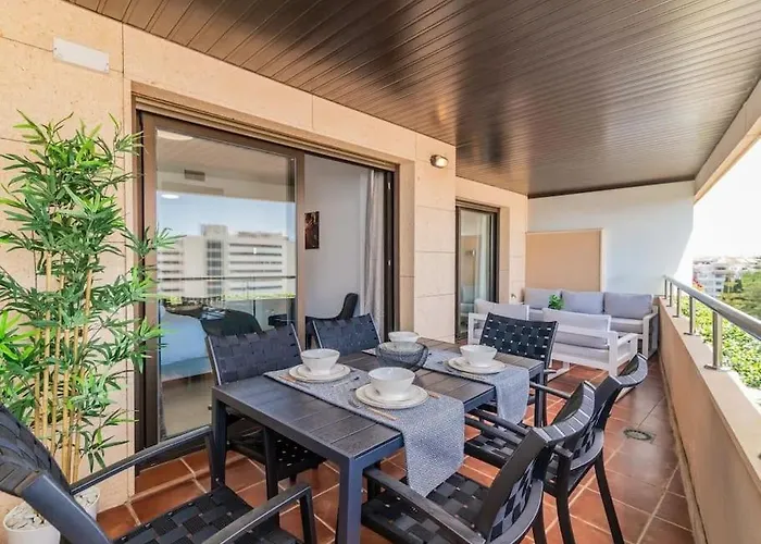 Apartamento de 3 Dormitorios
